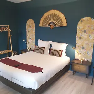  Hébergement de vacances La Maison Du 16